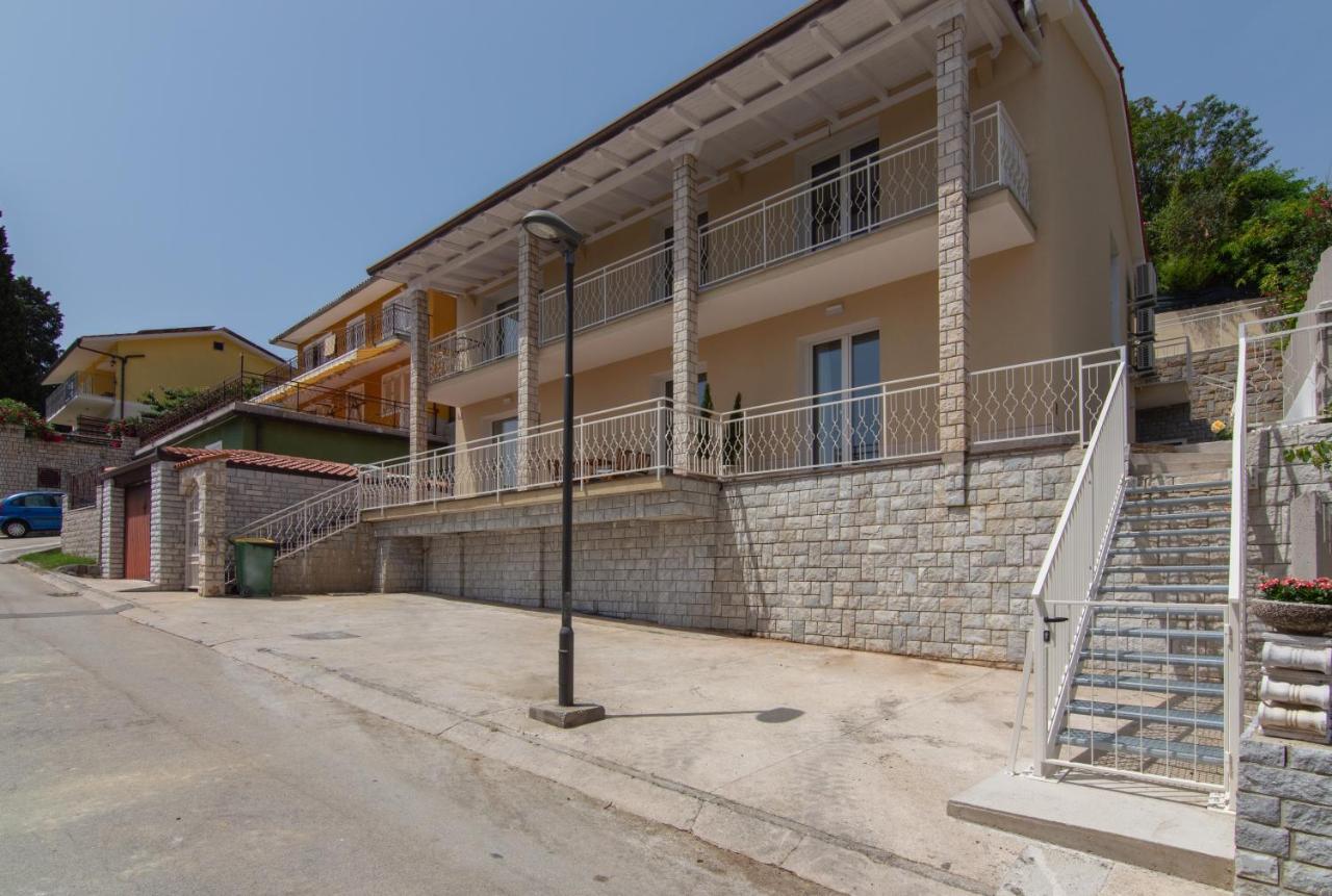 The Rose Garden Apartments Порторож Екстер'єр фото