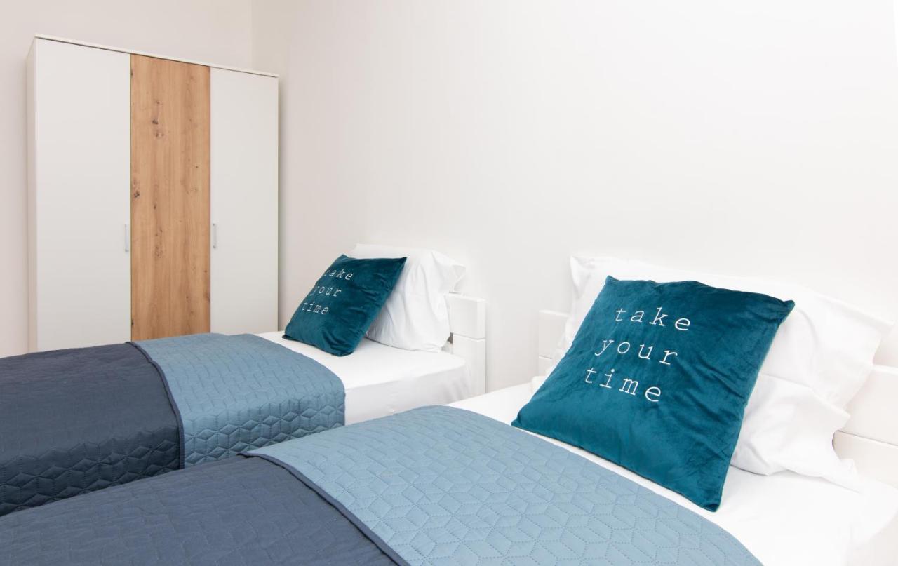 The Rose Garden Apartments Порторож Екстер'єр фото