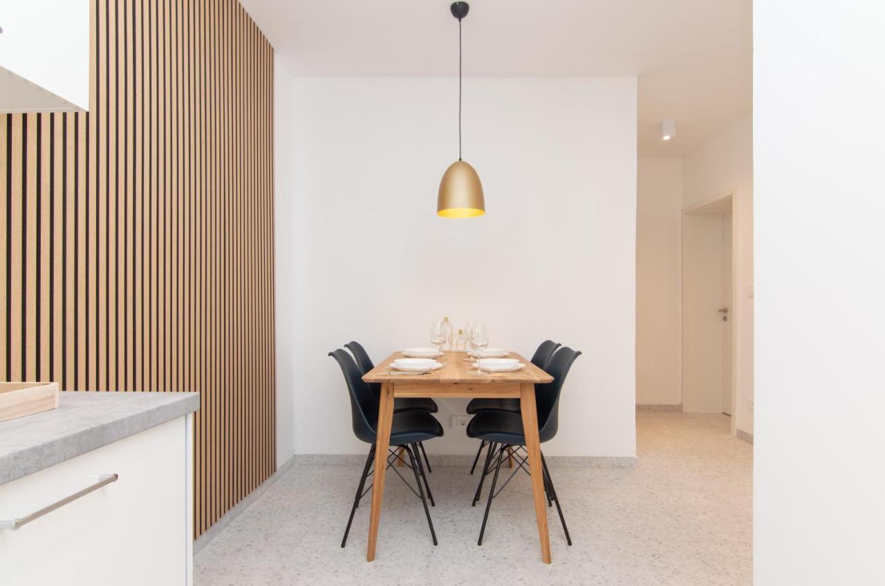 The Rose Garden Apartments Порторож Екстер'єр фото