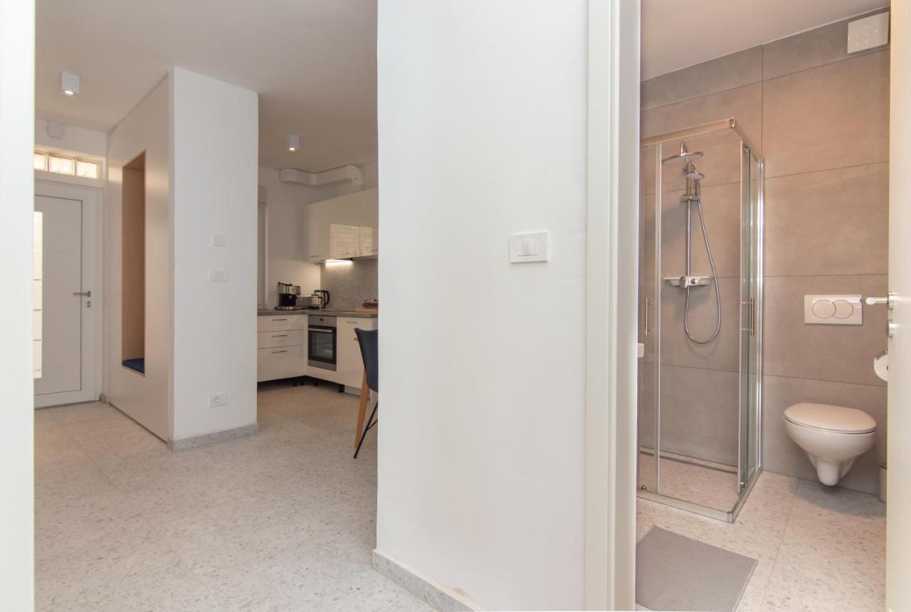 The Rose Garden Apartments Порторож Екстер'єр фото